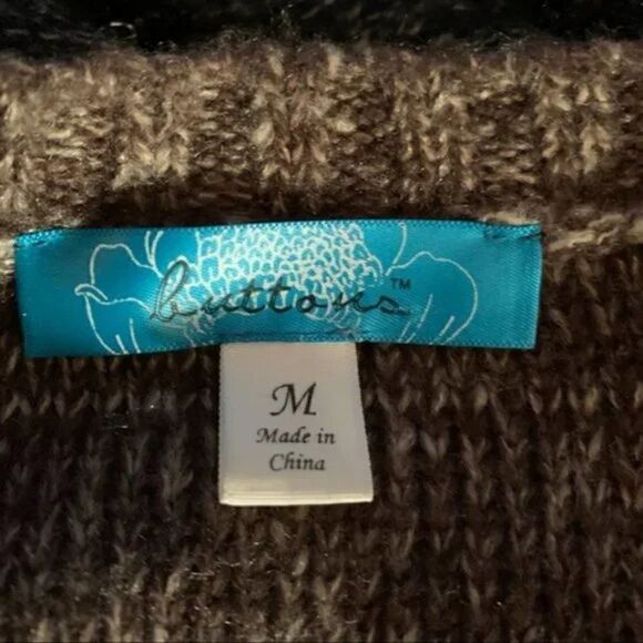 Buttons Crew Neck Women’s Sweater size M - Picture 3 of 4